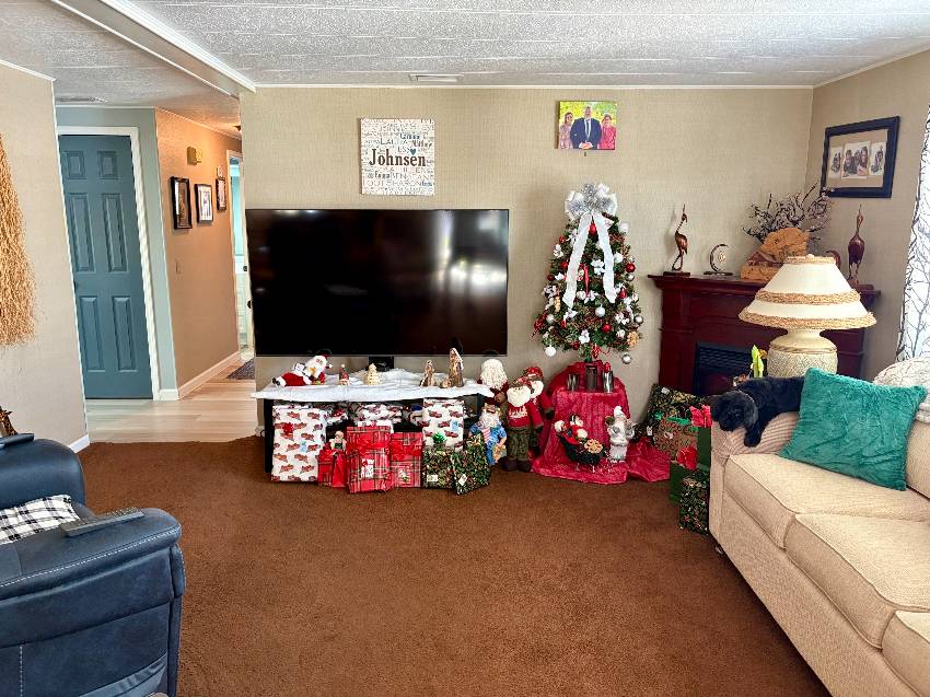 917 Sand Cay W a Venice, FL Mobile or Manufactured Home for Sale