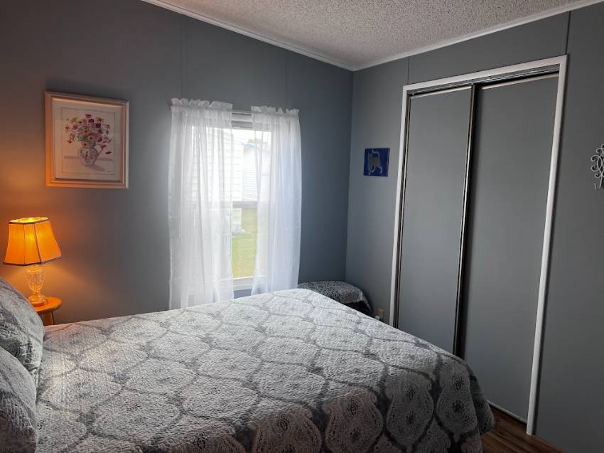 422 Tennis Lane a Winter Haven, FL Mobile or Manufactured Home for Sale