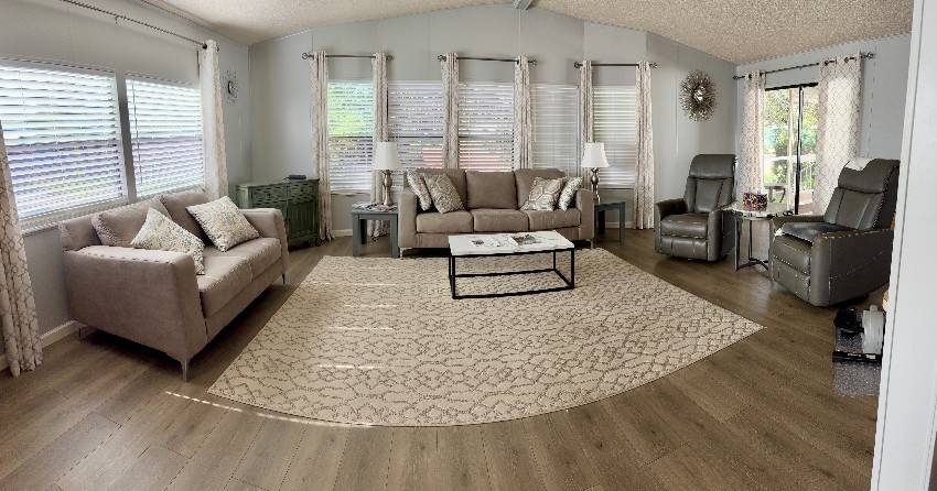 1172 Juanita Circle a Venice, FL Mobile or Manufactured Home for Sale