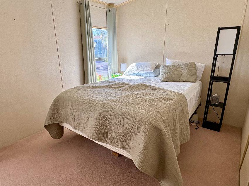 1172 Juanita Circle a Venice, FL Mobile or Manufactured Home for Sale