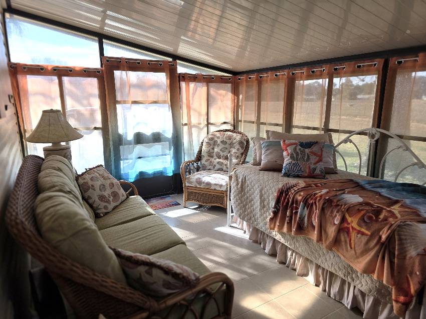 7041 W Rushport Lane a Homosassa, FL Mobile or Manufactured Home for Sale