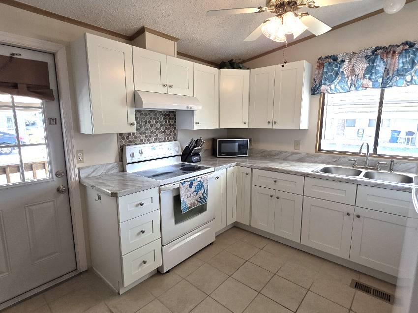 7041 W Rushport Lane a Homosassa, FL Mobile or Manufactured Home for Sale