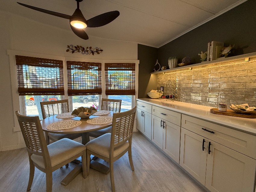 5642 Scarborough Ln a Sarasota, FL Mobile or Manufactured Home for Sale