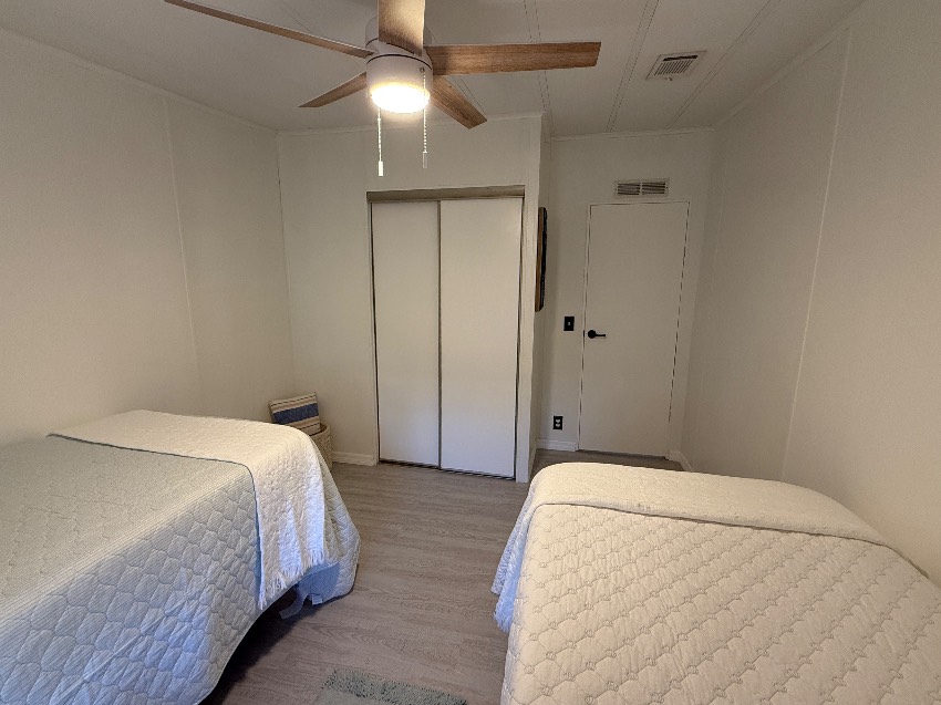 5642 Scarborough Ln a Sarasota, FL Mobile or Manufactured Home for Sale