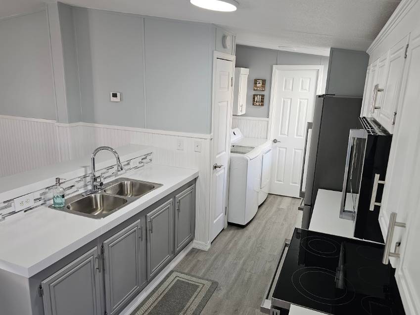 223 Lake Huron Dr a Mulberry, FL Mobile or Manufactured Home for Sale