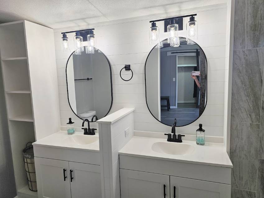 223 Lake Huron Dr a Mulberry, FL Mobile or Manufactured Home for Sale