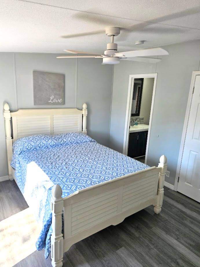 223 Lake Huron Dr a Mulberry, FL Mobile or Manufactured Home for Sale