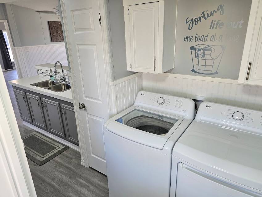 223 Lake Huron Dr a Mulberry, FL Mobile or Manufactured Home for Sale