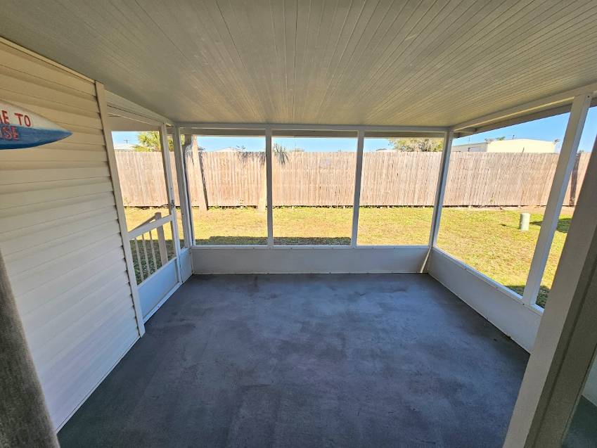 223 Lake Huron Dr a Mulberry, FL Mobile or Manufactured Home for Sale