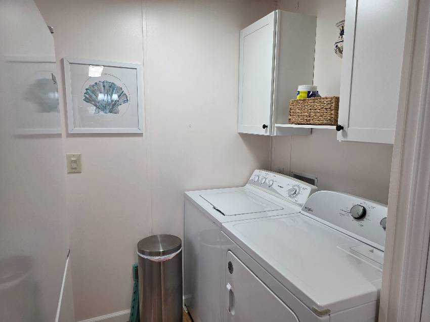 10278 S Hollington Terrace a Homosassa, FL Mobile or Manufactured Home for Sale