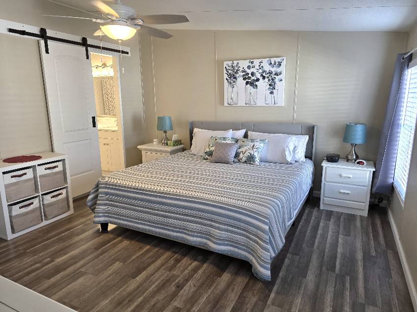 10278 S Hollington Terrace a Homosassa, FL Mobile or Manufactured Home for Sale