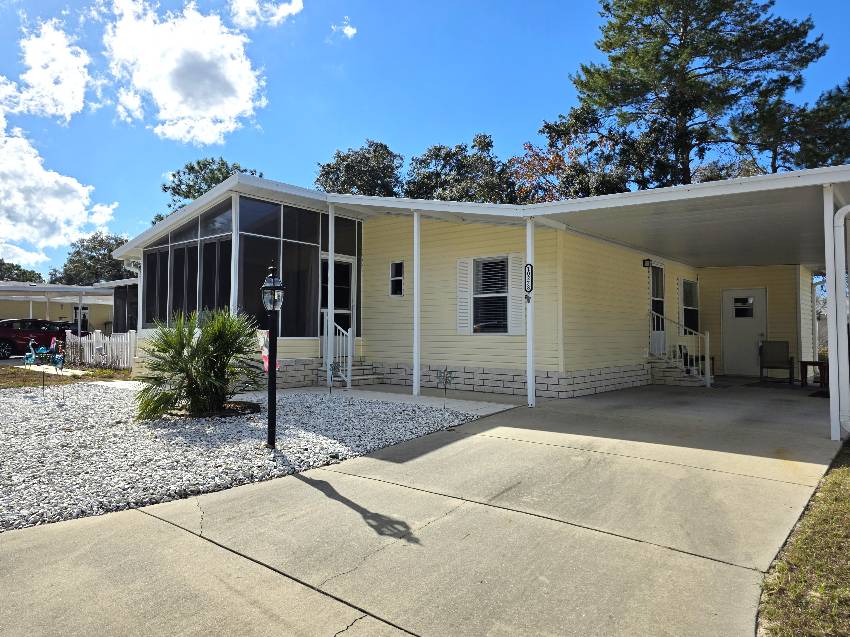 10278 S Hollington Terrace a Homosassa, FL Mobile or Manufactured Home for Sale