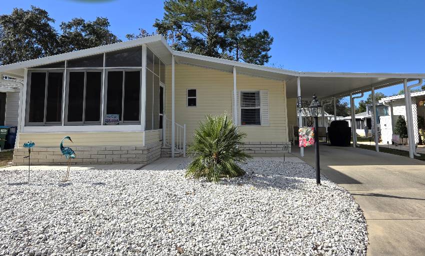 10278 S Hollington Terrace a Homosassa, FL Mobile or Manufactured Home for Sale