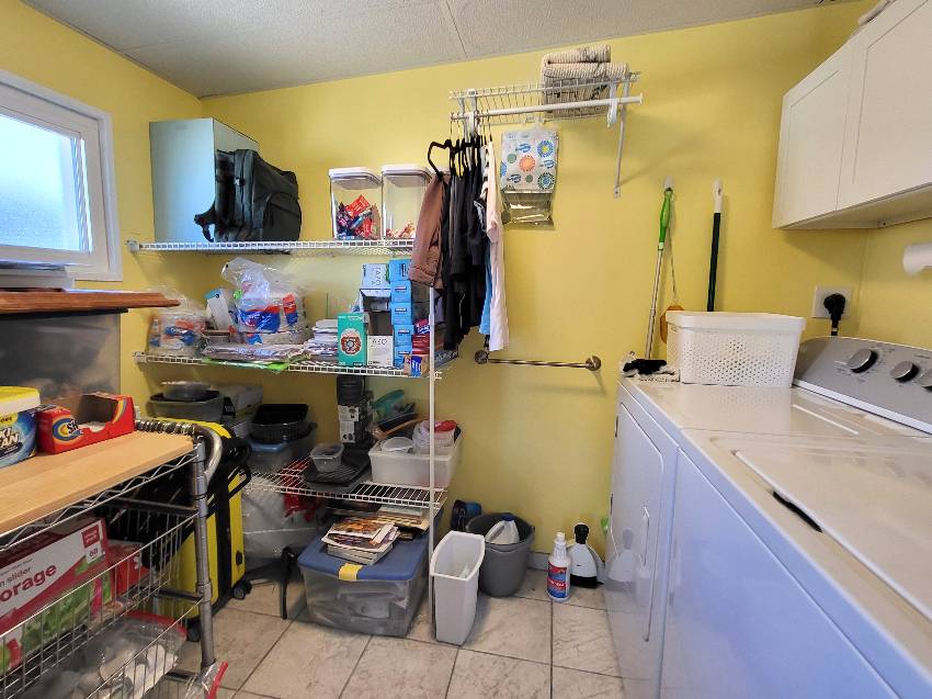 8421 Morgan Drive a Sarasota, FL Mobile or Manufactured Home for Sale