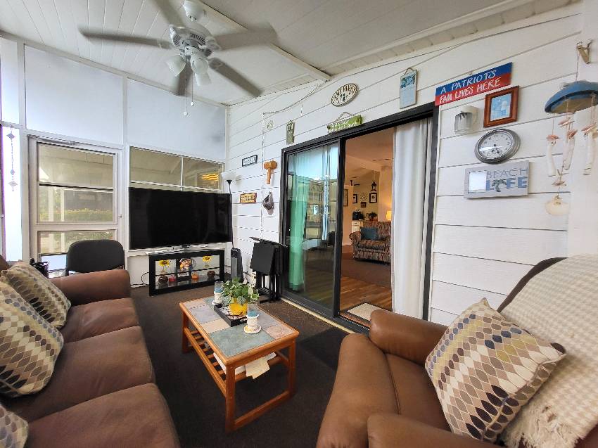 5330 Sudbury Place a Sarasota, FL Mobile or Manufactured Home for Sale