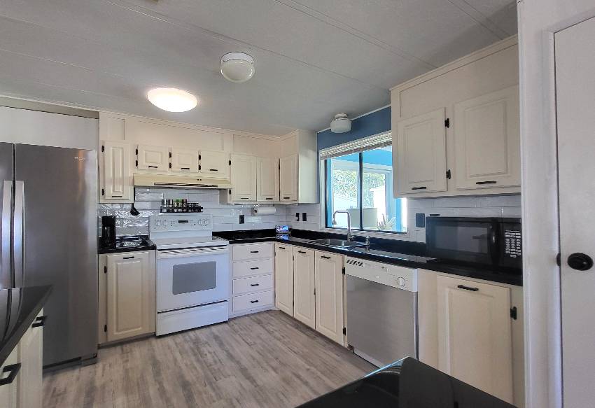 5408 Halifax Dr a Sarasota, FL Mobile or Manufactured Home for Sale