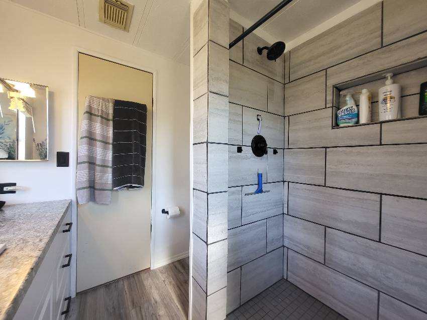 5408 Halifax Dr a Sarasota, FL Mobile or Manufactured Home for Sale