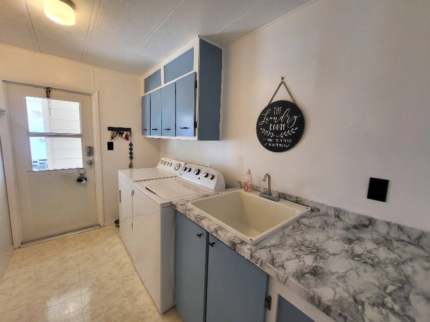 5408 Halifax Dr a Sarasota, FL Mobile or Manufactured Home for Sale