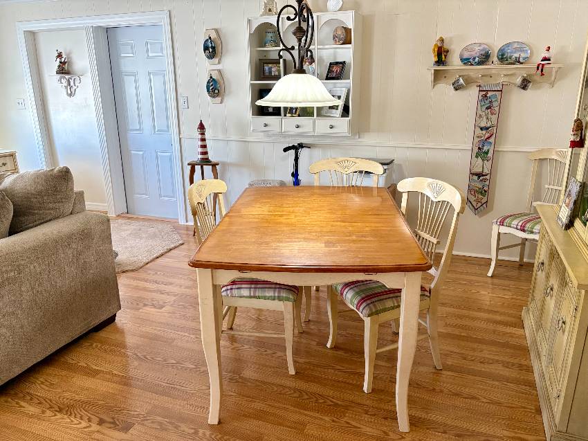 984 Freeport E a Venice, FL Mobile or Manufactured Home for Sale