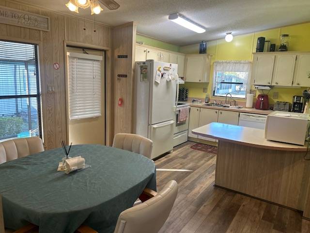 11700 Imperial Oaks Blvd a New Port Richey, FL Mobile or Manufactured Home for Sale