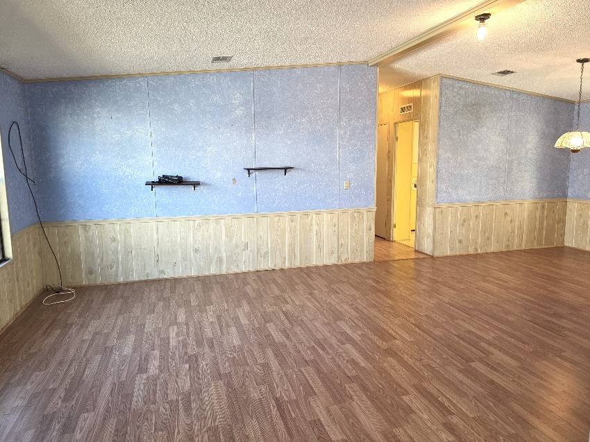 11536 Pierview Rd a Dade City, FL Mobile or Manufactured Home for Sale