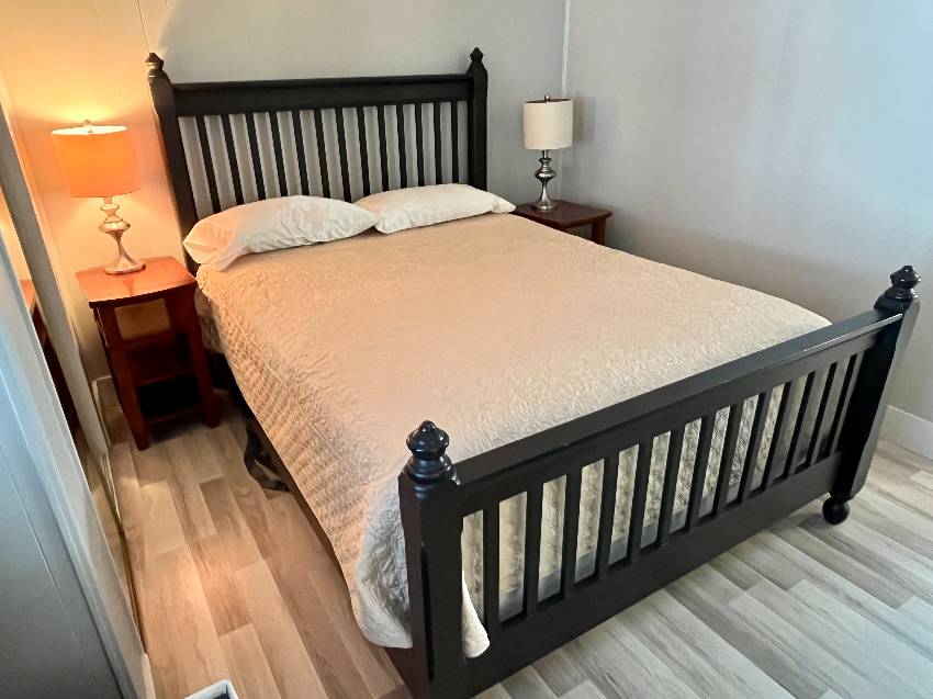 1203 N Indies Circle a Venice, FL Mobile or Manufactured Home for Sale