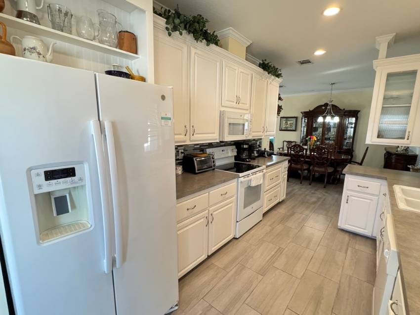 3727 Spinnaker Dr. a Tampa, FL Mobile or Manufactured Home for Sale