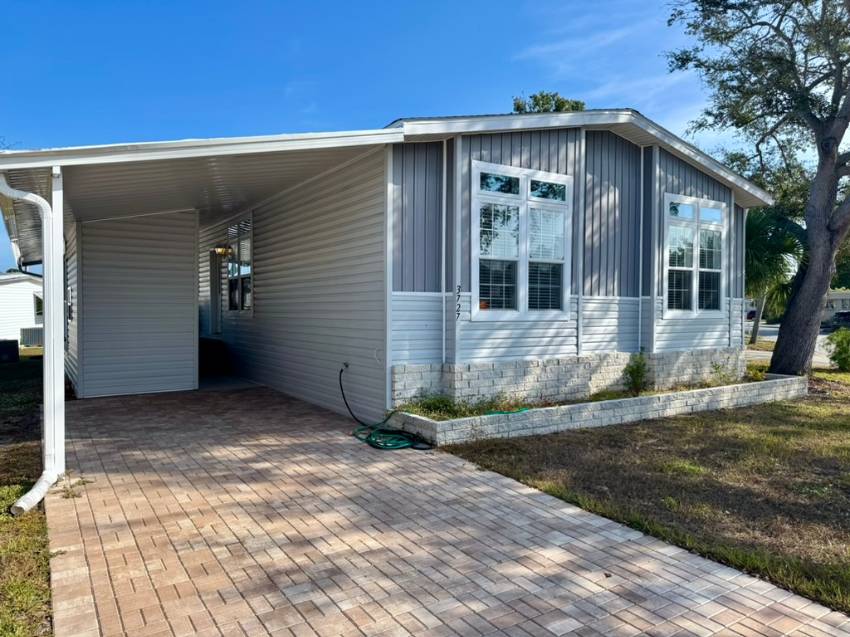 3727 Spinnaker Dr. a Tampa, FL Mobile or Manufactured Home for Sale