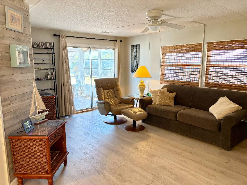 990 Questa E a Venice, FL Mobile or Manufactured Home for Sale