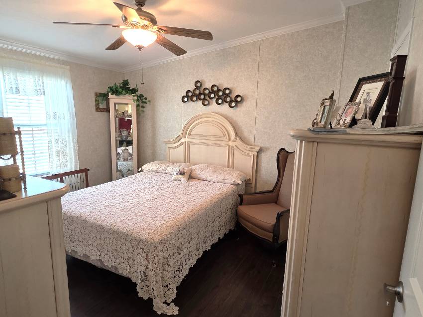 10820 S Sterlingshire Terrace a Homosassa, FL Mobile or Manufactured Home for Sale