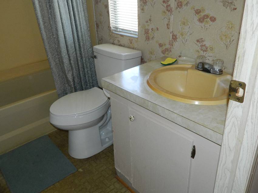 2425 Harden Blvd #85 a Lakeland, FL Mobile or Manufactured Home for Sale