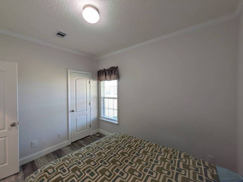 34870 Minnow Ln a Zephyrhills, FL Mobile or Manufactured Home for Sale