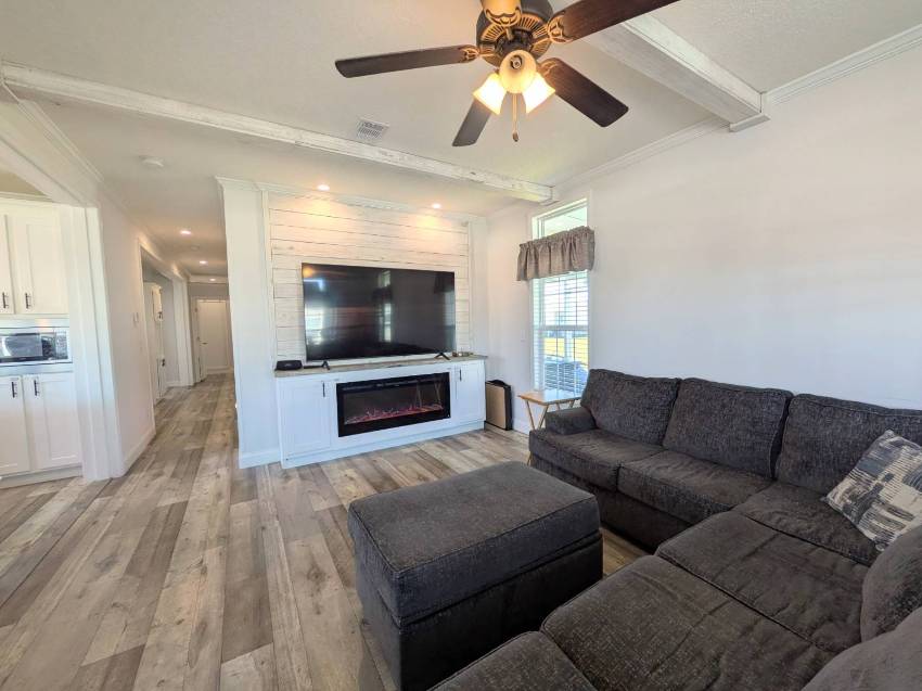 34870 Minnow Ln a Zephyrhills, FL Mobile or Manufactured Home for Sale