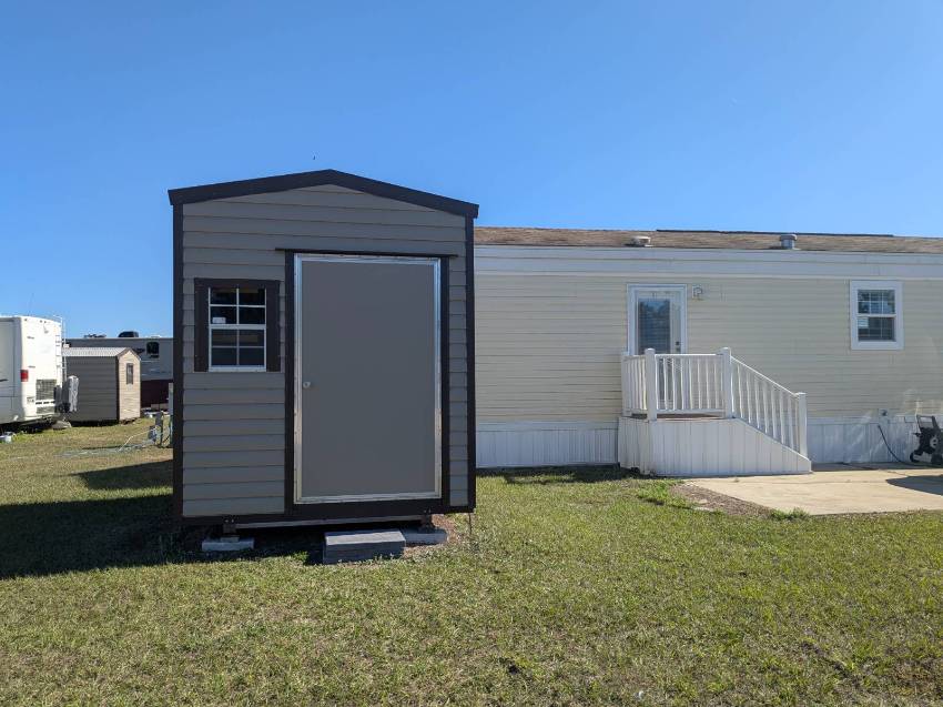 39511 Cypress Ln Lot 185 a Zephyrhills, FL Mobile or Manufactured Home for Sale