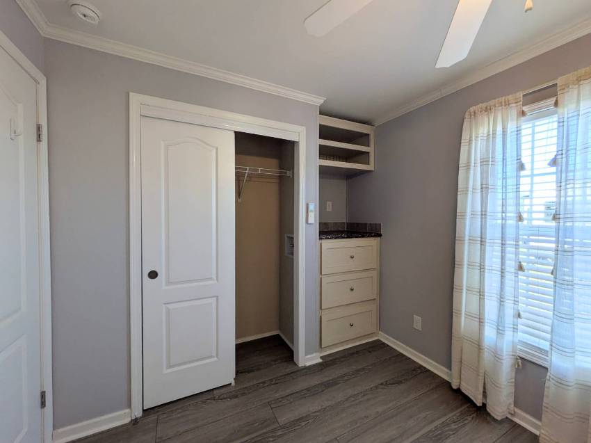 39511 Cypress Ln Lot 185 a Zephyrhills, FL Mobile or Manufactured Home for Sale