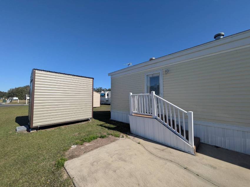 39511 Cypress Ln Lot 185 a Zephyrhills, FL Mobile or Manufactured Home for Sale