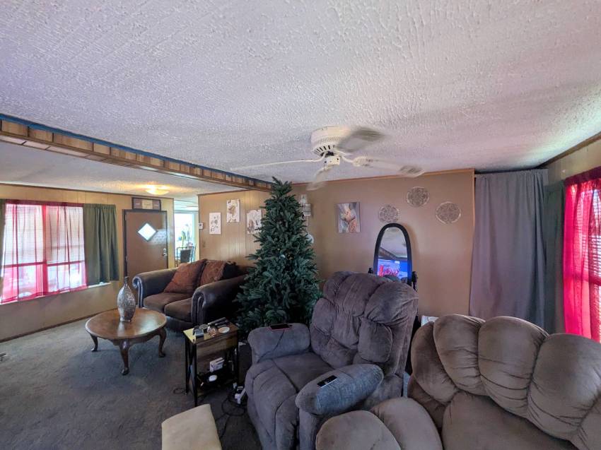 38121 Winter Dr a Zephyrhills, FL Mobile or Manufactured Home for Sale