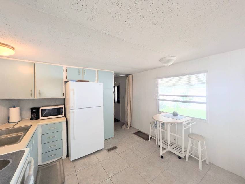 6372 126th Ave Lot 90 a Largo, FL Mobile or Manufactured Home for Sale