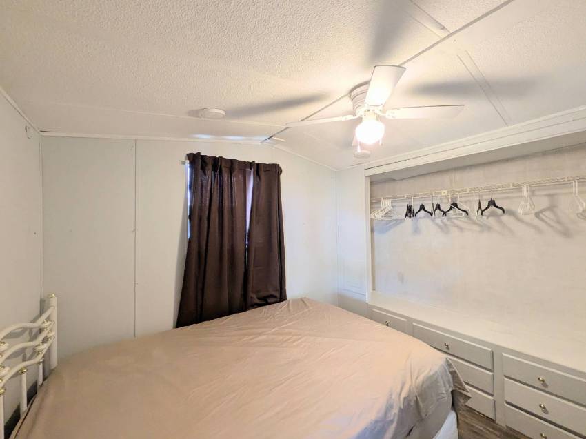 38649 Ewell Rd a Zephyrhills, FL Mobile or Manufactured Home for Sale