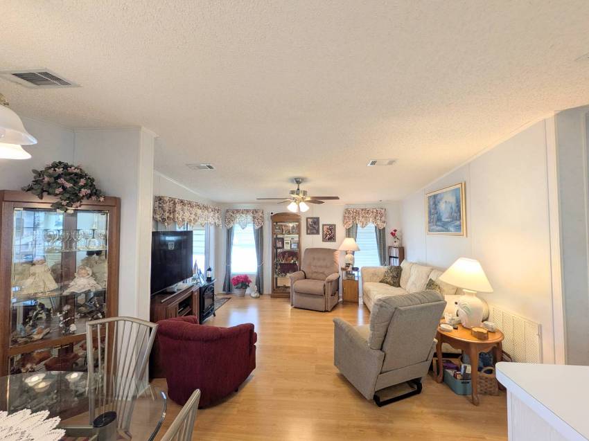 39911 Cog Hill Loop a Zephyrhills, FL Mobile or Manufactured Home for Sale