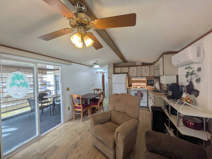 38625 5 Oak Ln a Zephyrhills, FL Mobile or Manufactured Home for Sale