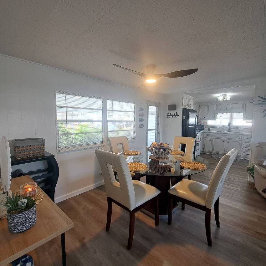 800 Main St Lot 379 a Dunedin, FL Mobile or Manufactured Home for Sale