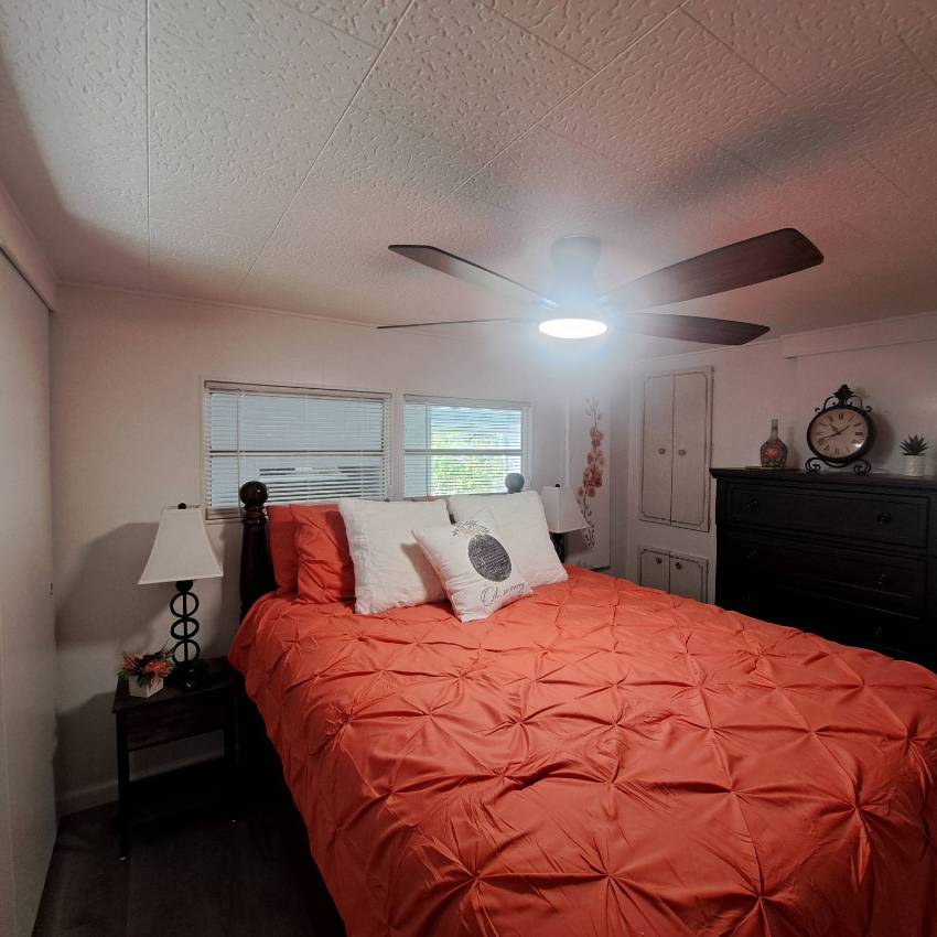 800 Main St Lot 379 a Dunedin, FL Mobile or Manufactured Home for Sale