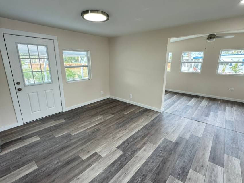 1100 Curlew Rd Lot 198 a Dunedin, FL Mobile or Manufactured Home for Sale