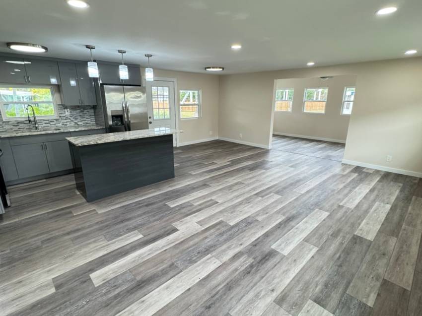 1100 Curlew Rd Lot 198 a Dunedin, FL Mobile or Manufactured Home for Sale