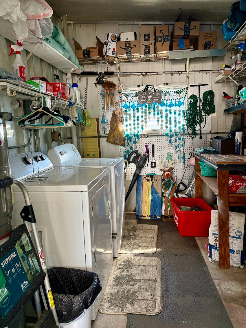 918 Uplands W a Venice, FL Mobile or Manufactured Home for Sale