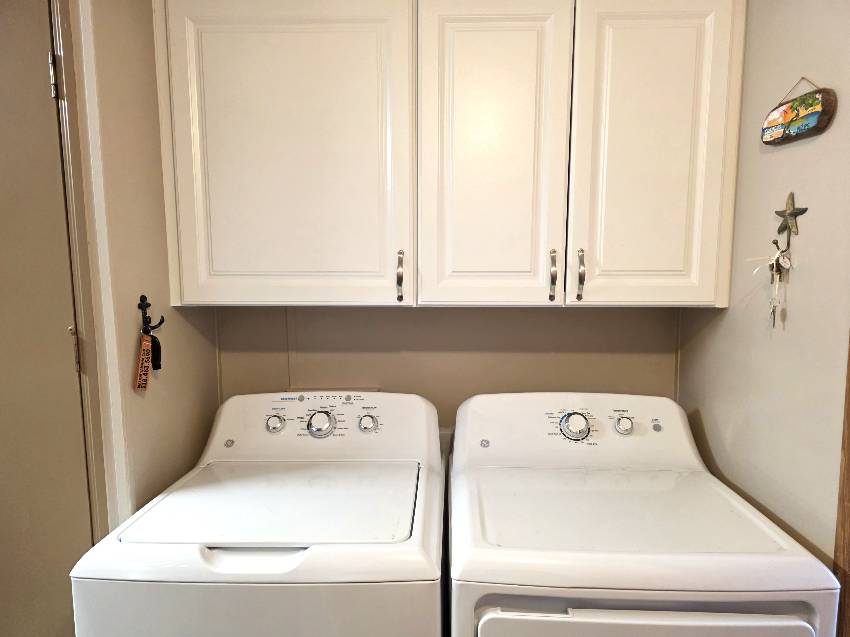 10485 S Darbyshire Terrace a Homosassa, FL Mobile or Manufactured Home for Sale