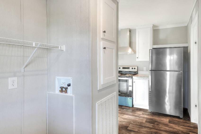 60 Kent Drive a Winter Haven, FL Mobile or Manufactured Home for Sale