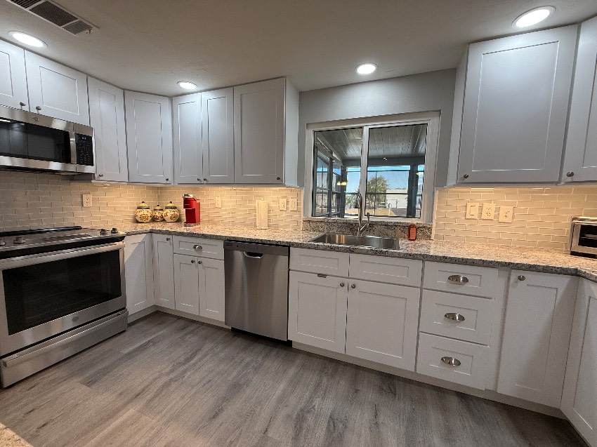 6274 Chalgrove Cir a Sarasota, FL Mobile or Manufactured Home for Sale