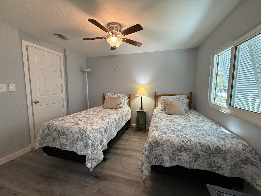 6274 Chalgrove Cir a Sarasota, FL Mobile or Manufactured Home for Sale